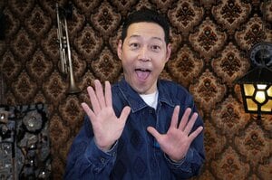 東野幸治、自身初のアニメ紹介番組MCに！初回放送では『暗殺教室』『逃げ上手の若君』の松井優征に密着取材『アニメダマ』