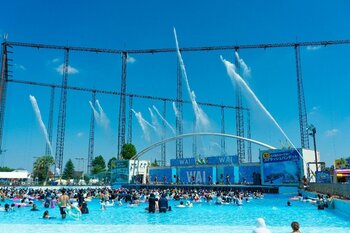 よみうりランド「プールＷＡＩ」にて「リポＤサマージャック」開催決定リポビタンＤを6/27（土）～9/23（水）までの69日間合計20万本配布