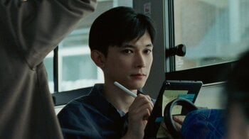 吉沢亮 熱血キャラでおなじみのCMの新たな顔に！「令和の“ファイトイッパーツ”という感じで、ある種のエモさが出ている」