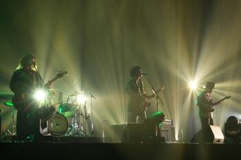 【独占】クリープハイプがバンドサウンドで会場を包み込む！ めざましテレビ30周年フェス