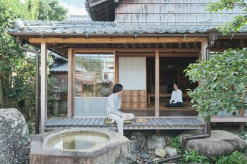 【観光から“人に会いに行く場所”へ】古民家分散型ホテル「NIPPONIA 美濃商家町」が「NAE 美濃」へリブランディング。地域還元や顔馴染み体験など4つの取り組みを9月8日開始
