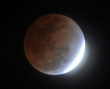 長野県飯綱町　特別観望会「皆既月食を見よう」を開催