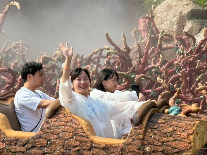 ディズニーランド “もっと！びしょ濡れMAX”を高崎アナが体験取材