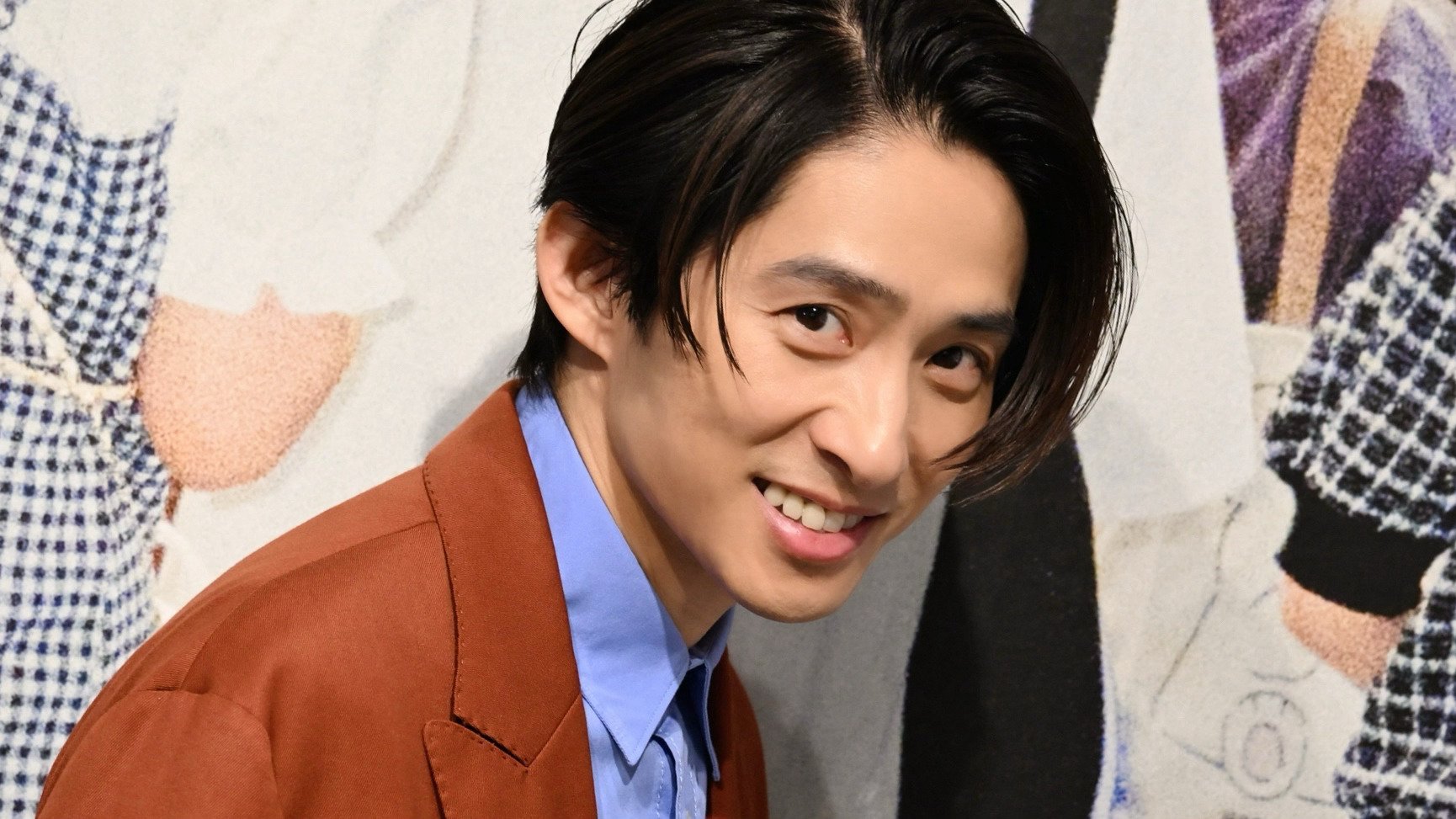 バーチャルガール台本第4話三宅健 みんなが良く使うSNSは？📱 #ilovetiktok #三宅健 #秒刻健 | TikTok
