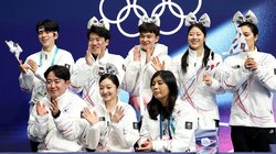 "ビジュいい”世界的超人気アイドルが五輪に降臨！「おおおおおお 来てるんだ！」真剣なまなざしでリンクを見つめる“氷の王子様”姿が話題【ミラノ・コルティナ五輪】