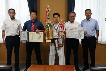 【カラテドリームフェスティバル2026国際大会】宮崎県国富町の三宮覚心選手（木脇中2年）が「組手中学2年男子軽重量級」で2度目の優勝！