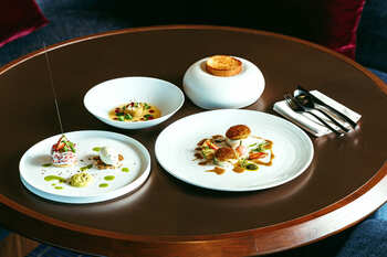 総料理長 西荒井俊行によるエクスクルーシブ・ダイニング体験