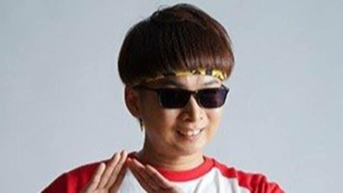 【画像4枚】「哀川翔さん味を感じる」バイク川崎バイク サングラス外した素顔の新宣材写真を公開！クールな魅力を放った“メロい”1枚を見る