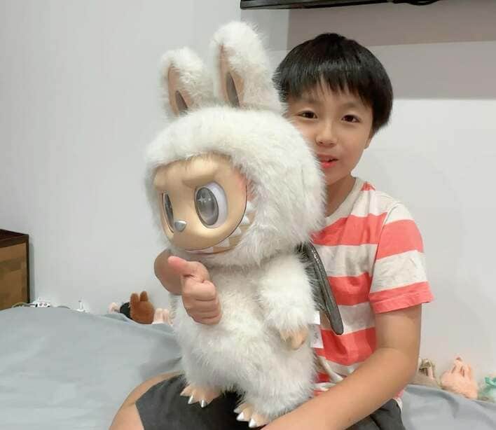 川崎希「ラブブ」ケーキで長男の誕生日を祝福！特大ぬいぐるみや自作