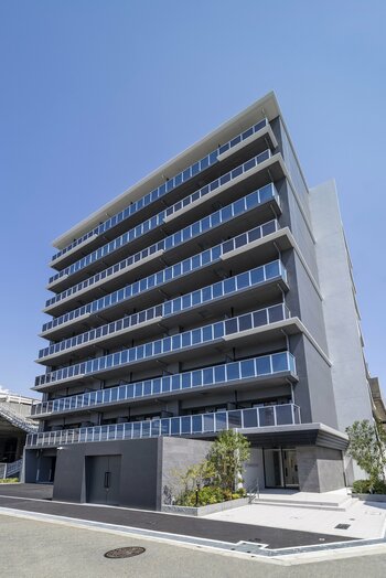 南海住ノ江駅前に、ペット共生型賃貸レジデンスの第一号物件「サザンネスト住ノ江駅前」が竣工