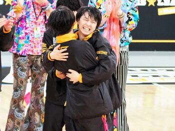 岡宮来夢 昨年の雪辱をはたし悲願の勝利！人気舞台俳優がバスケットボールで対決