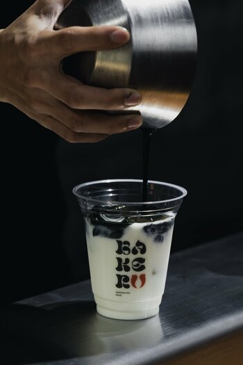 茶屋「BAKERU japanese tea stand」が倉敷市児島に2026年9月12日（土）オープン。　日本茶の価値観が変わるスタンドで旅人と地域を結ぶ。