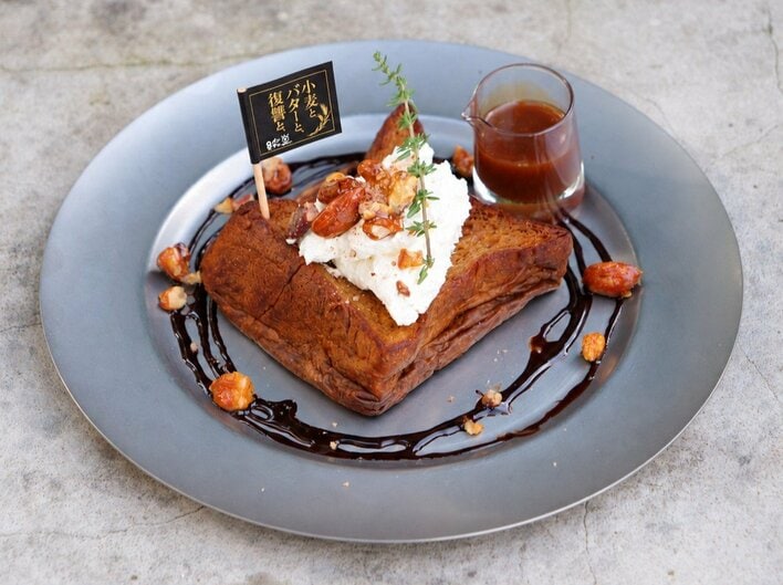『小麦とバターと復讐と』×「パンとエスプレッソと」関東・関西の16店舗でコラボメニューの発売が決定！“ほろ苦い復讐と甘い幸せ”を一皿に