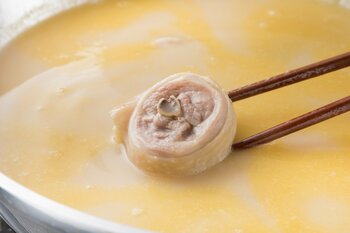 「9月17日！水炊き旅館の湯元小林、新プラン『静話鍋』お披露目会」