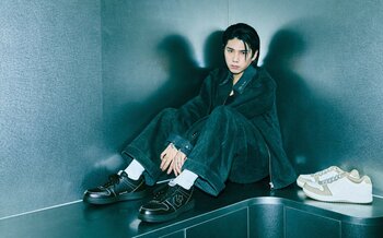 ロックバンド「MY FIRST STORY」の Hiro と CONVERSE のコラボレーションスニーカーが登場！