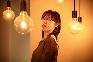 「すずめ」の抜てきから3年、22歳のシンガーソングライター十明の成長と変化とは？野田洋次郎との共同作業は「想像力を膨らませるきっかけを与えてくれる」