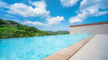 ジャングリア沖縄 体験取材！絶景レストランでインパクト抜群グルメ＆世界一の贅沢気分味わえるスパは必見♪