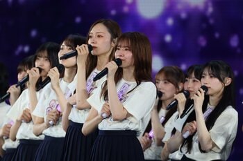 乃木坂46菅原咲月 大粒の涙こぼし4代目キャプテン就任へ決意語る 現キャプテン・梅澤美波も涙が頬を伝う「このグループを守っていく覚悟もあります」