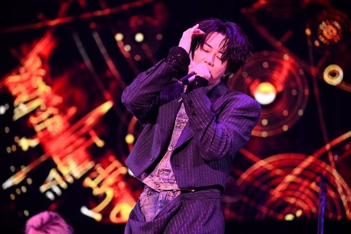 【写真28枚】会場が熱狂!北山宏光のライブ写真&舞台裏ショットを見る