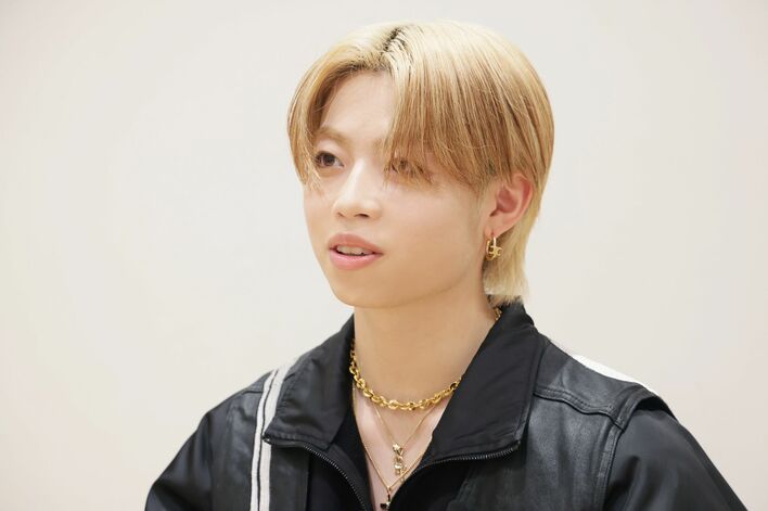 品質保証 MAZZEL RYUKIの“アクセサリー”愛 金色にこだわり「一番が好き 