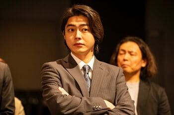 都知事候補・流星（松下洸平）の秘書を演じる倉悠貴「昴（倉）は回を重ねるごとにユニークさが増していくので、演じていて驚きの連続」『銀河の一票』