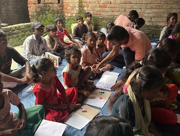 学びが途切れていた小さな集落へ――NPO法人結び手、インドビハール州ガヤのChhach Pokhar村で継続的な教育支援を開始