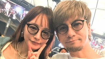 「愛しのMy ワイフ」JOY 新幹線での親子仲良し3ショットを披露！妻・わたなべ麻衣の誕生日を祝福し熱海旅行へ「尊敬が止まらないのよね」