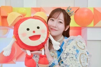 FRUITS ZIPPER・真中まな『めざましテレビ』デビューで「アナウンサーさんかと思った」とファン歓喜！メンバー櫻井優衣との絆も明かす