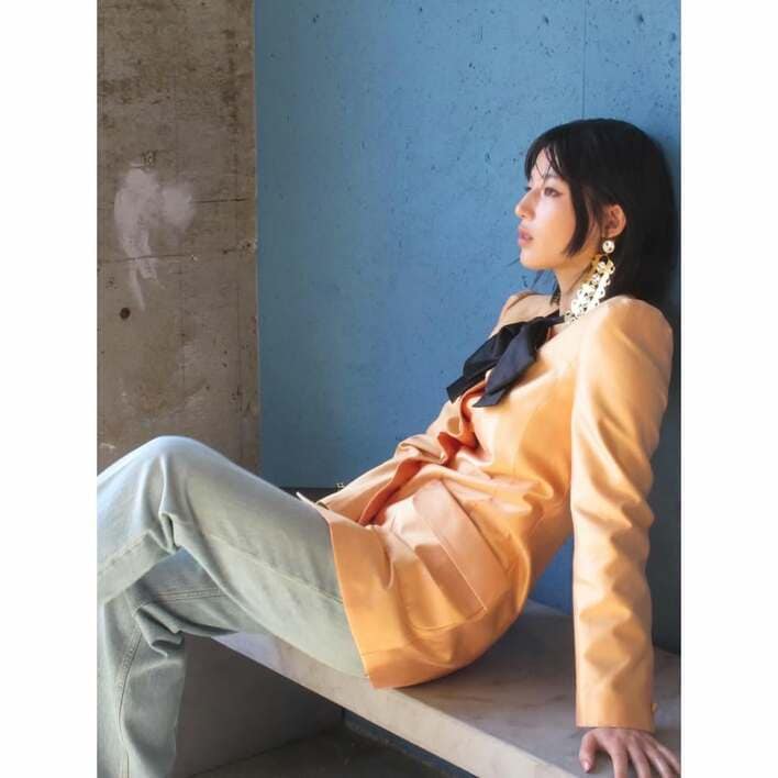 【送料無料】石井杏奈さん掲載2ページ（ポスターサイズ）#8988 石井杏奈、最初で最後のスタイルブック『AN』表紙解禁！ | YOUTH TIME