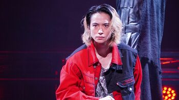 戸塚祥太 内博貴は「圧倒的主役感がある」念願の舞台共演で“愛”が止まらない？