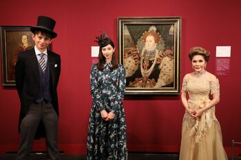 中条あやみらが英国王室の歴史を変えた 3人のQUEENの波乱に満ちた物語をひもとく