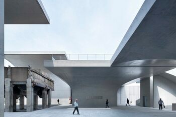 マックスマーラ、2027年リゾートコレクションを上海・龍美術館にて発表　創業75周年エキシビションの幕開けとして開催