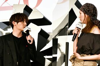 山田涼介 “ガチ”の本田翼に詰められる「触角は？赤いマントは？」
