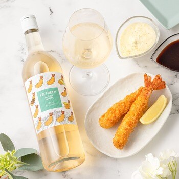 エビフライに合わせるならこのワイン。日本のぶどうを贅沢に使った「エビフライに恋する白ワイン」が新登場