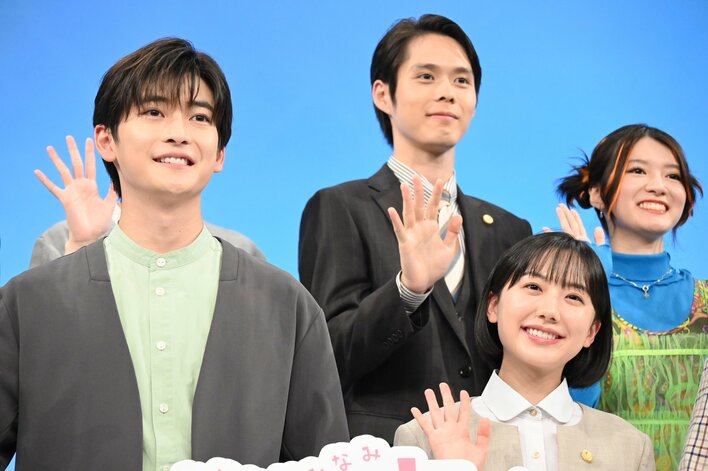 芦田愛菜＆高橋文哉 互いを「努力の天才肌」と尊敬！現場で台本を開いていたのは数回だけ…努力を見せない芦田に高橋「悔しい」