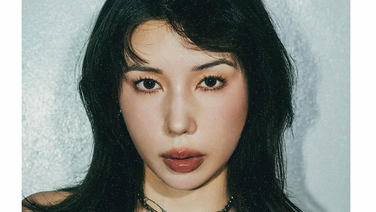 仲里依紗YouTube登録者200万人達成記念マグカップ未開封　RE. 仲里依紗YouTube登録者200万人達成記念マグカップ未開封 RE.