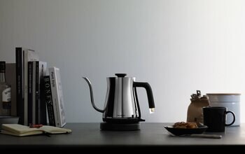 小さくて美しい電気ケトル「BALMUDA The Pot」に 2019年発売の限定カラー「クローム」が復刻