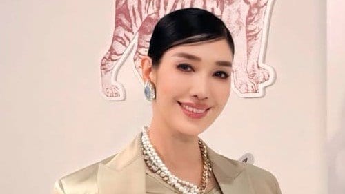 アン ミカ “20年前のシャネル”を取り入れた大人カワイイ私服コーデ披露！「プラダを着た悪魔のよう」シンプルながらもゴージャスな着こなしに注目