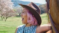 第1子出産・青山テルマ 生まれたばかりの我が子との手つなぎショット公開！ママの手をつかむ様子に「ベイビーボーイ可愛い」夫との仲良しマタニティフォトも