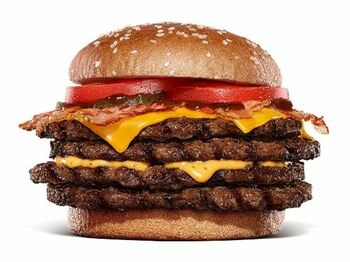 バーガーキング 超大型バーガーが新登場！ 1326キロカロリー 総重量489グラムの超ボリューミーバーガー