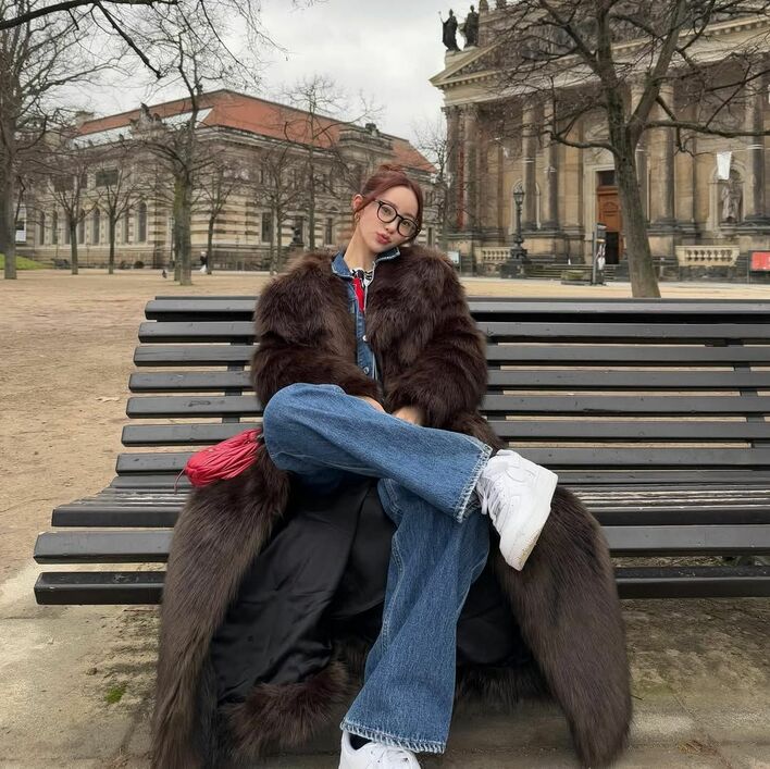 めっちゃ女王感ある」中町綾 クルエラみたいな超ロング丈のもふもふ