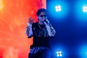 Number_i 夜のロッキン降臨で炎＆煙のド派手演出に大歓声！『INZM』や平野紫耀手がける『NUMBERS PT.2』初披露など15曲で夏締めくくる【ROCK IN JAPAN FESTIVAL 2026 ライブレポ】
