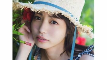 Peel the Appleリーダー浅原凜の1st写真集『凜』電子書籍化が決定！ライブで見ることのできない恥じらいの表情も収録