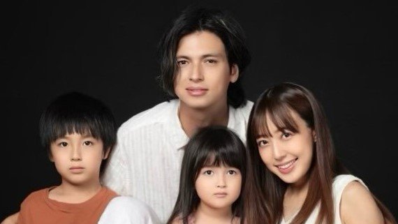川崎希 産まれたばかりの第3子女児と夫・アレクサンダーとの幸せあふれる家族3ショット公開！長男＆長女のほっこりエピソードも明かす  