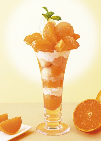 【銀座コージーコーナー】柑橘（かんきつ）の女王“せとか”を丸ごと１個使用した贅沢パフェ「愛媛県産せとかのパフェ」が2月27日から期間限定で登場！