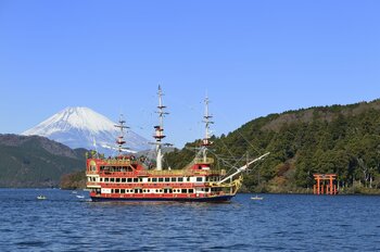 箱根海賊船『ワンちゃん専用クルーズ』を運航します