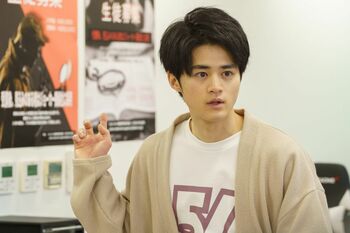 ＜試写室＞鈴鹿央士という大海原によってすべて“さもありなん”の世界へ