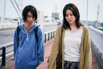 長澤まさみの主演映画「MOTHER マザー」のシーン写真が解禁！