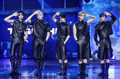 TOMORROW X TOGETHER 再契約に「心配しないで」YEONJUNが
