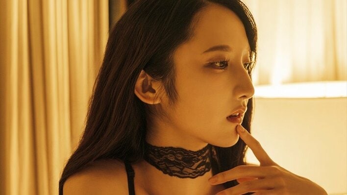 AKB48長友彩海お気に入りのランジェリー姿を披露！バリ島で撮影1st写真集『予定外の瞳』からかわいすぎる先行カット公開